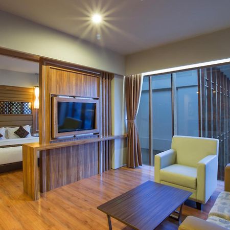 The Lerina Hotel Nusa Dua Nusa Dua  Exteriör bild